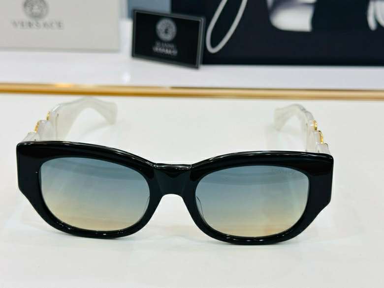 Picture of Versace Sunglasses _SKUfw56969424fw